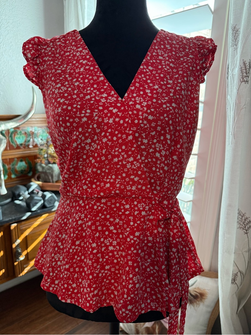 Meroki Red Floral Wrap Peplum Top Size S Ruffle Sleeve Tie Waist Cottagecore